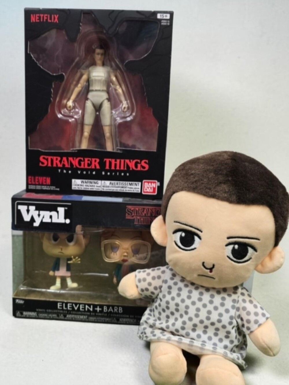 Stranger Things Eleven Collectable Toy Bundle Funko \ The Netfilx Shop